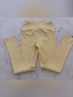 Carbon 38 Ribbed Yellow Leggings NWOT